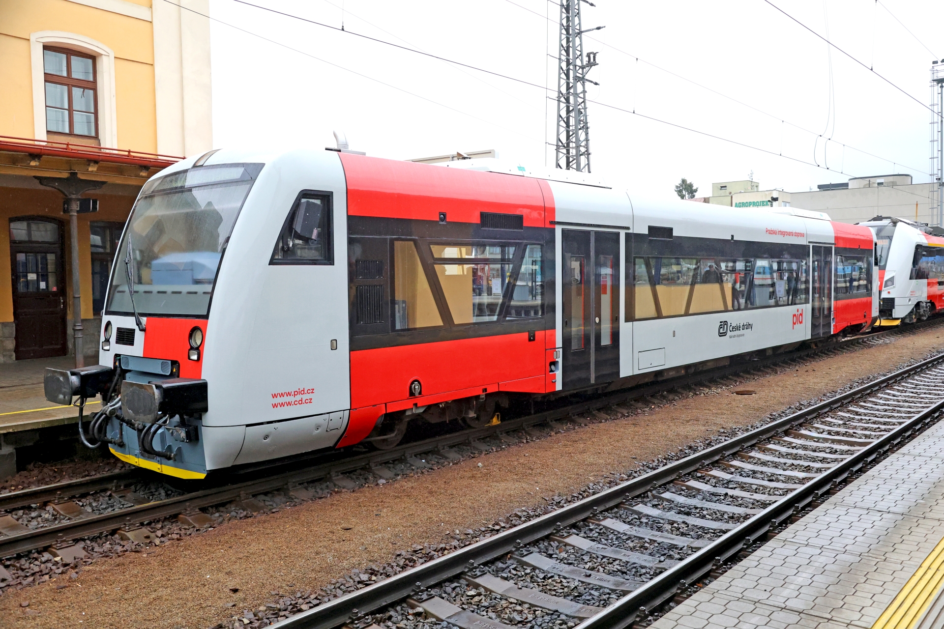 Stadler RS1